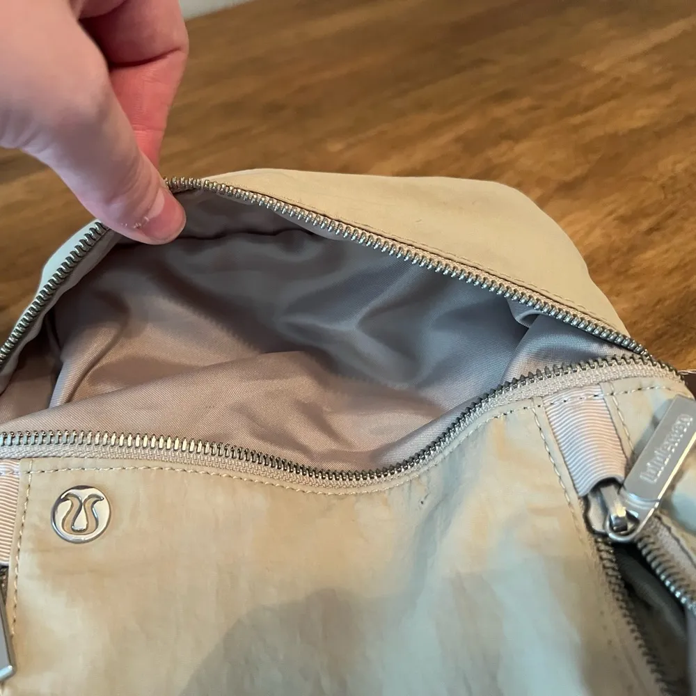 Lululemon City Adventurer Backpack - Micro 3L (SOLD OUT ONLINE) - Image 3