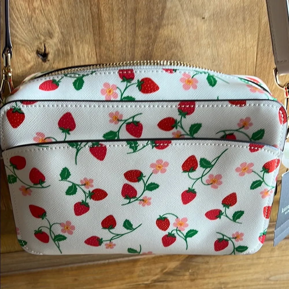 Kate Spade | Strawberry Crossbody Bag 🍓🌸 - Image 6