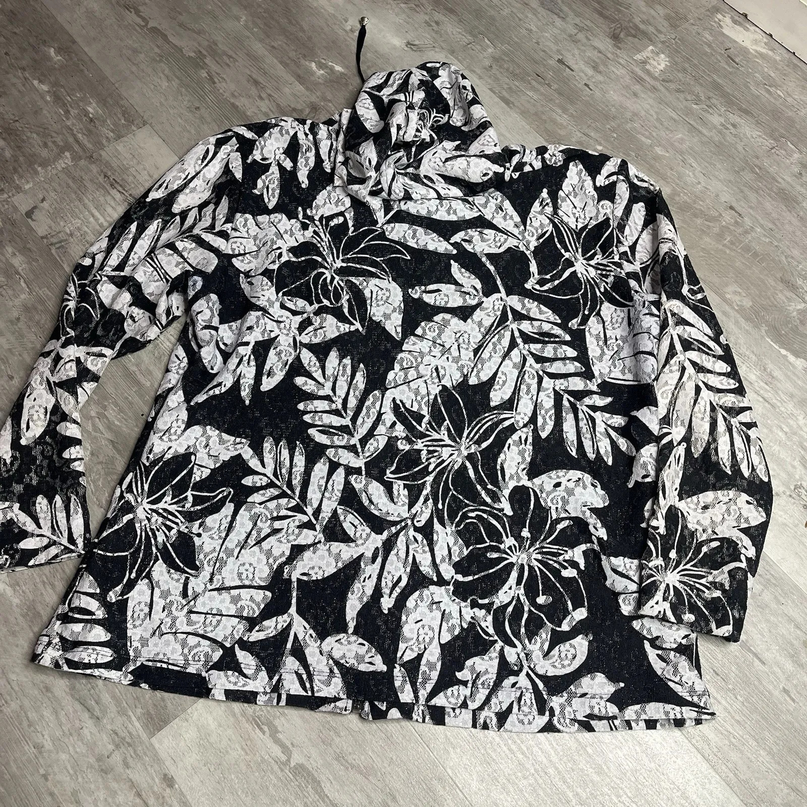 Chico's Active Women Windbraker Size 3 Hooded Zippered Jacket Floral‎ Z-258 - Image 8