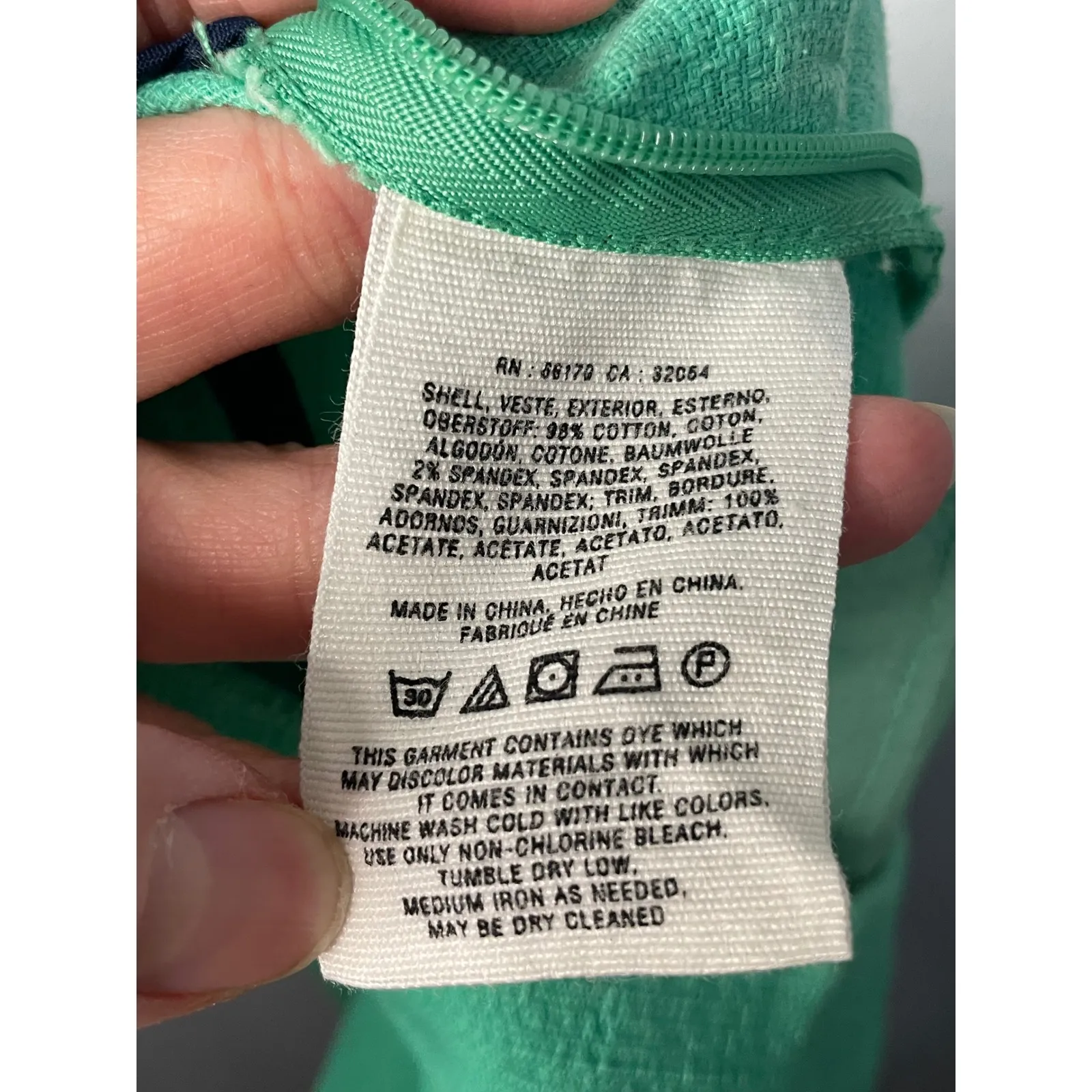 Cartonnier Women's Green Textured High Waisted Shorts Size 2 - Image 9