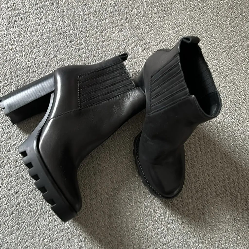 Antonio Melani Pascal Leather Gore Detailed Lug Sole Platform Booties MEW - Image 2