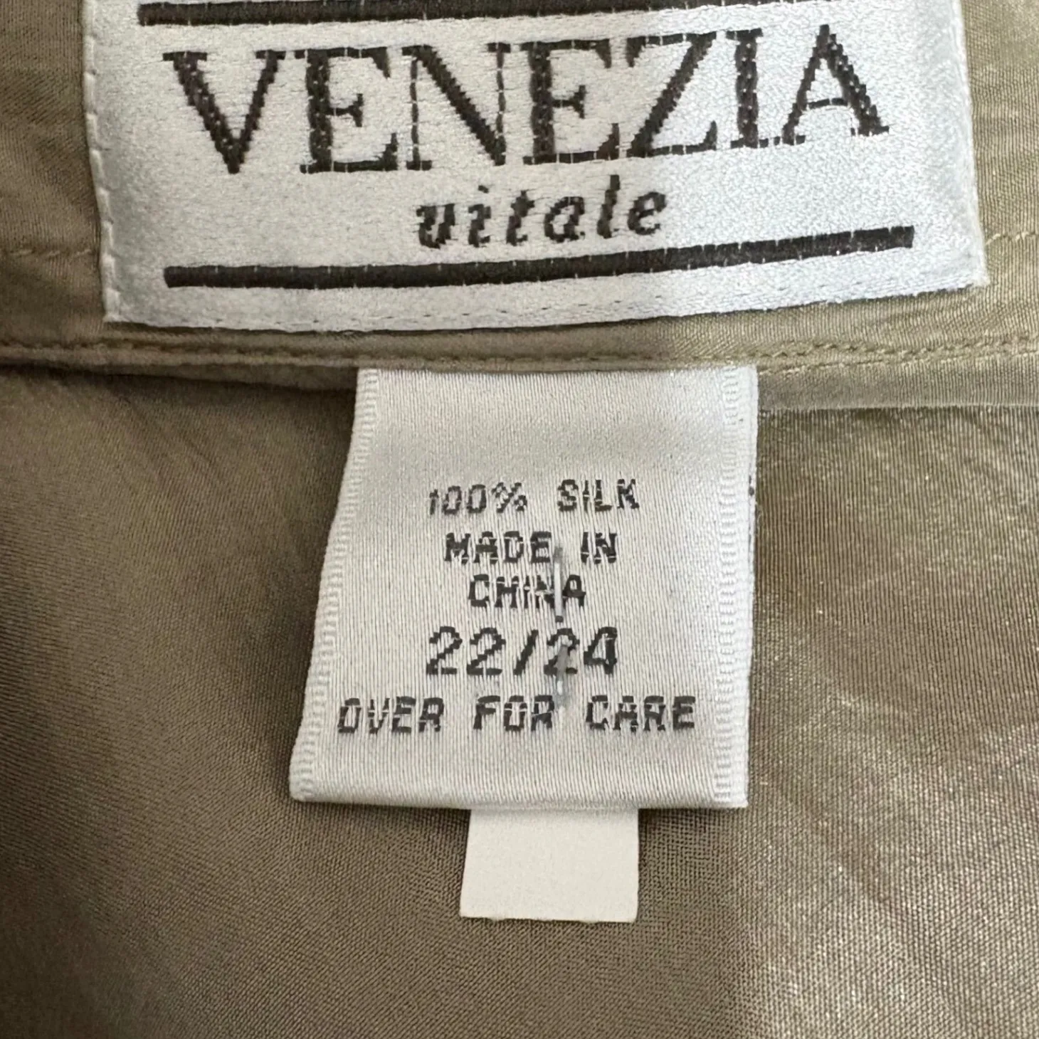 VTG Venezia Vitale Womens Silk Button Front Top 22/24 Taupe Capsule Quiet Luxury Tan Size undefined - Image 4