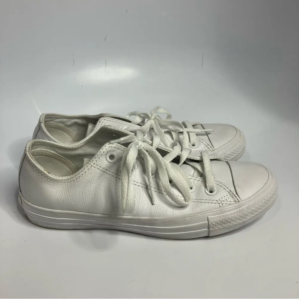 Converse white leather sneakers‎ unisex sizing women’s size 8 men’s size 6 - Image 4