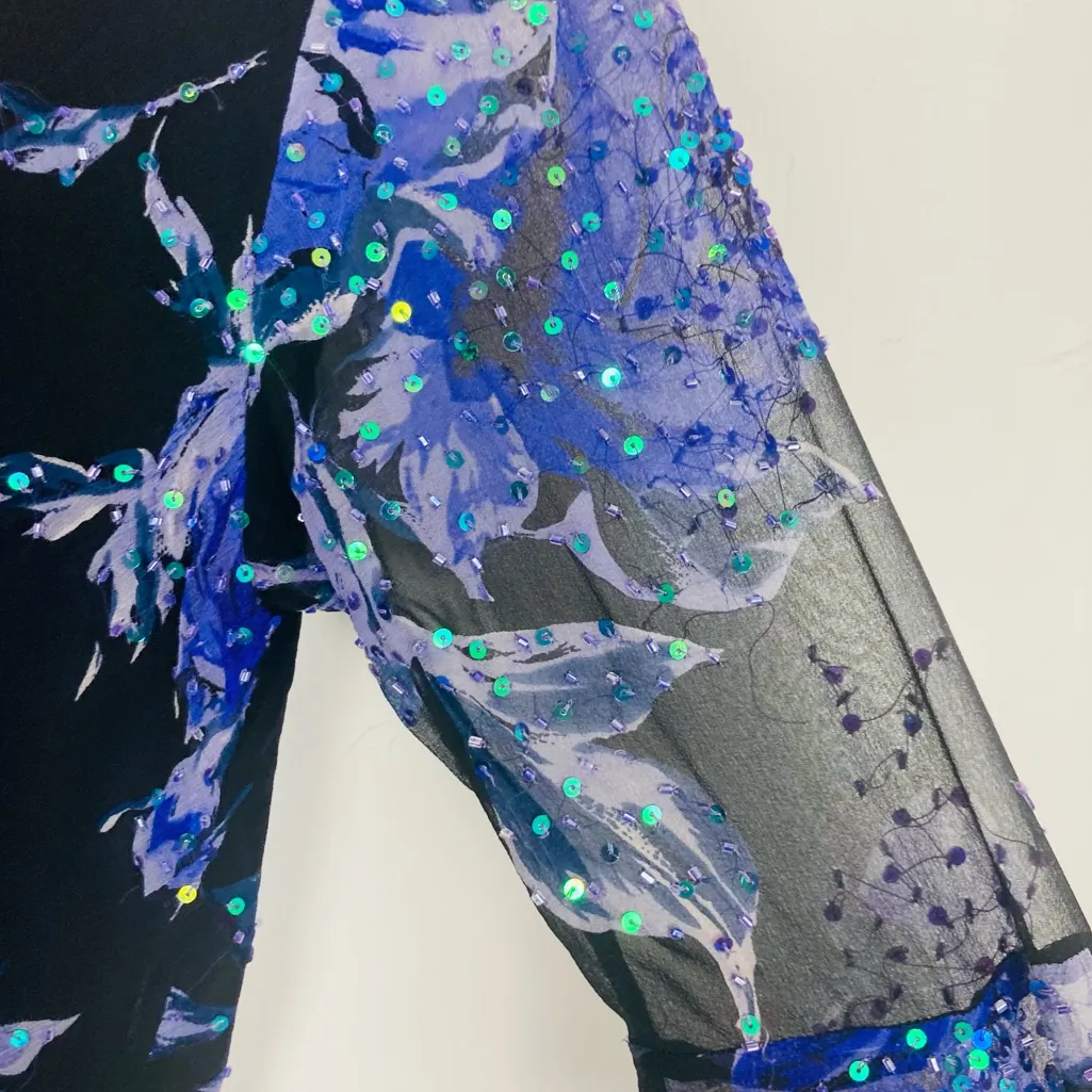 Vintage Y2K Sean collection black silk chiffon floral sequined bell sleeve top. - Image 4