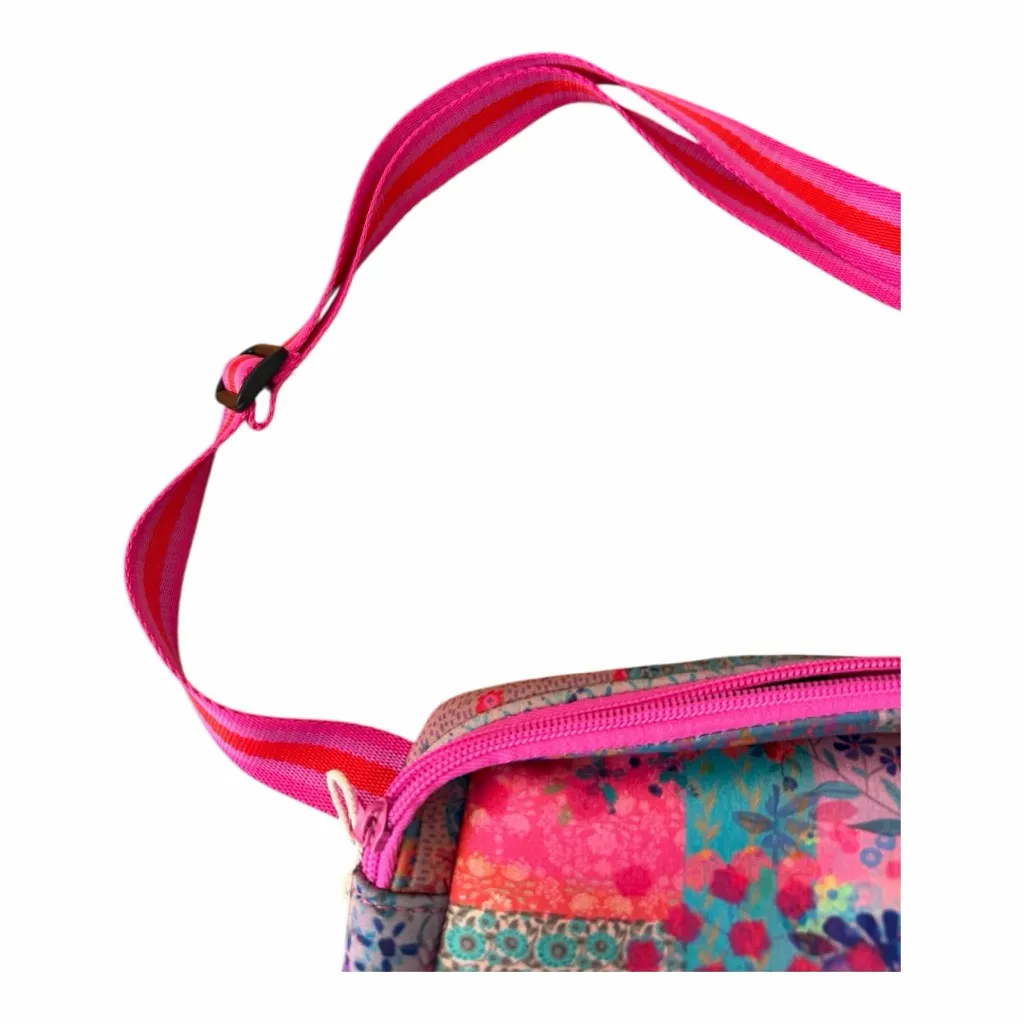 Natural Life Everyday Puffy Fanny Pack Watercolor Patchwork Design NWT - Image 7