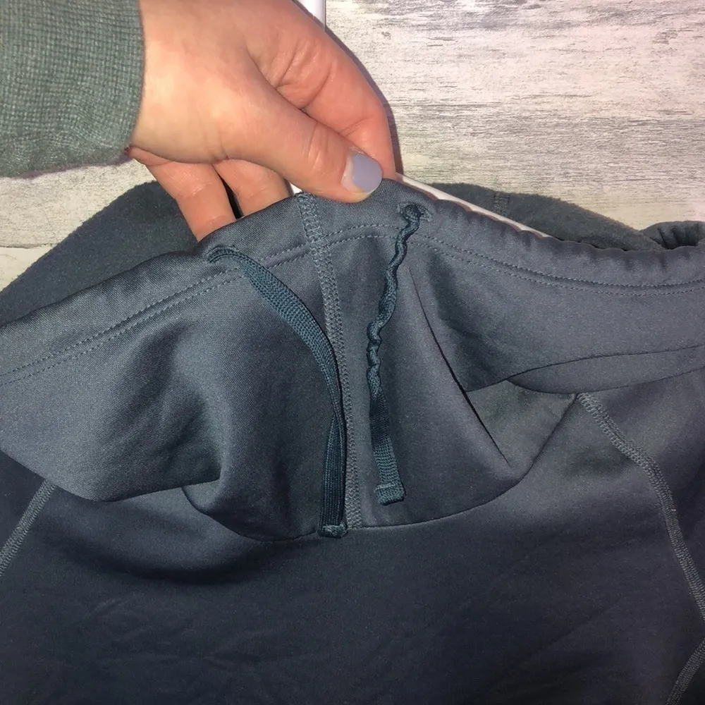 Columbia sweatshirt Omni-wick advanced evaporation grey cowl neck hoodie…​​ - Image 5