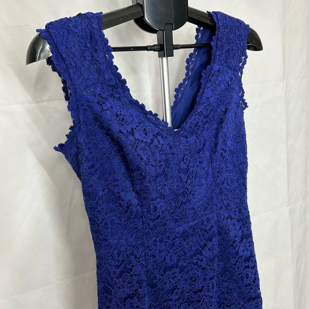 Eliza J Blue Lace V Neck Back Cocktail Knee Length Sheath Dress Sz 4 - Image 4