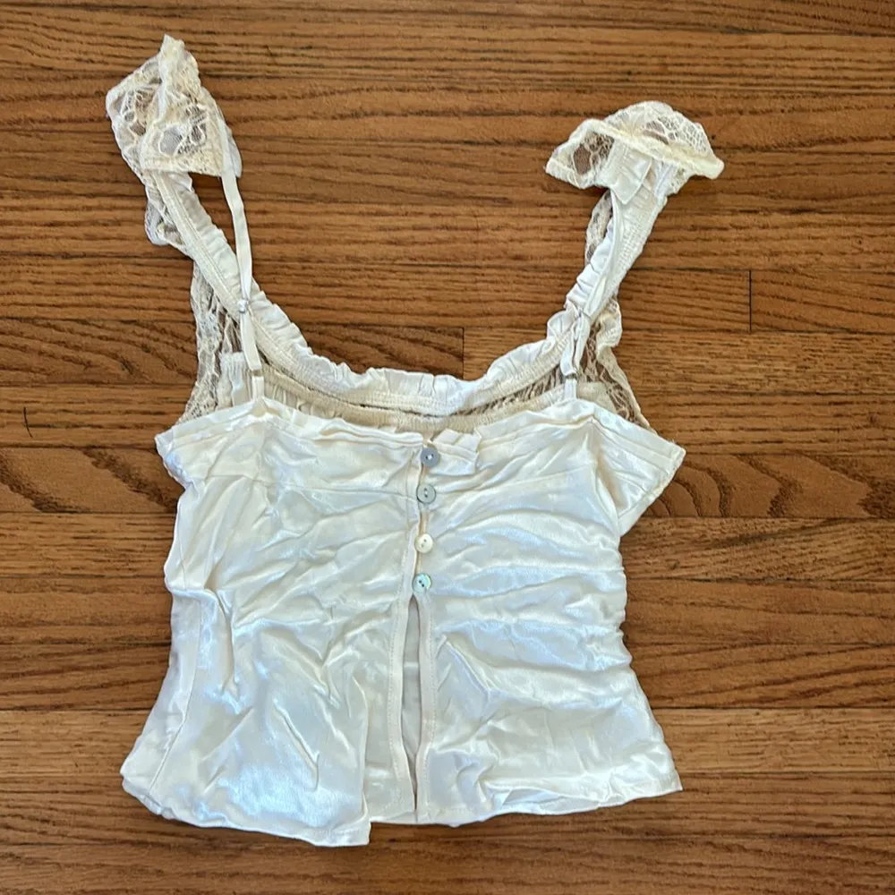 Vrg girl tank top Size 6 - Image 3