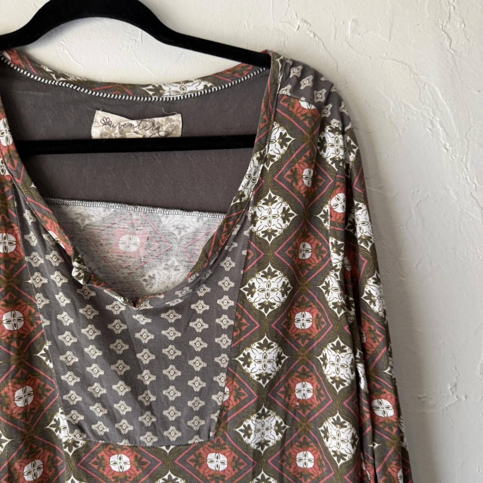 Aventura Shirt Womens XL Multicolor Boho Rayon Peasant‎ Geometric Print Top - Image 2