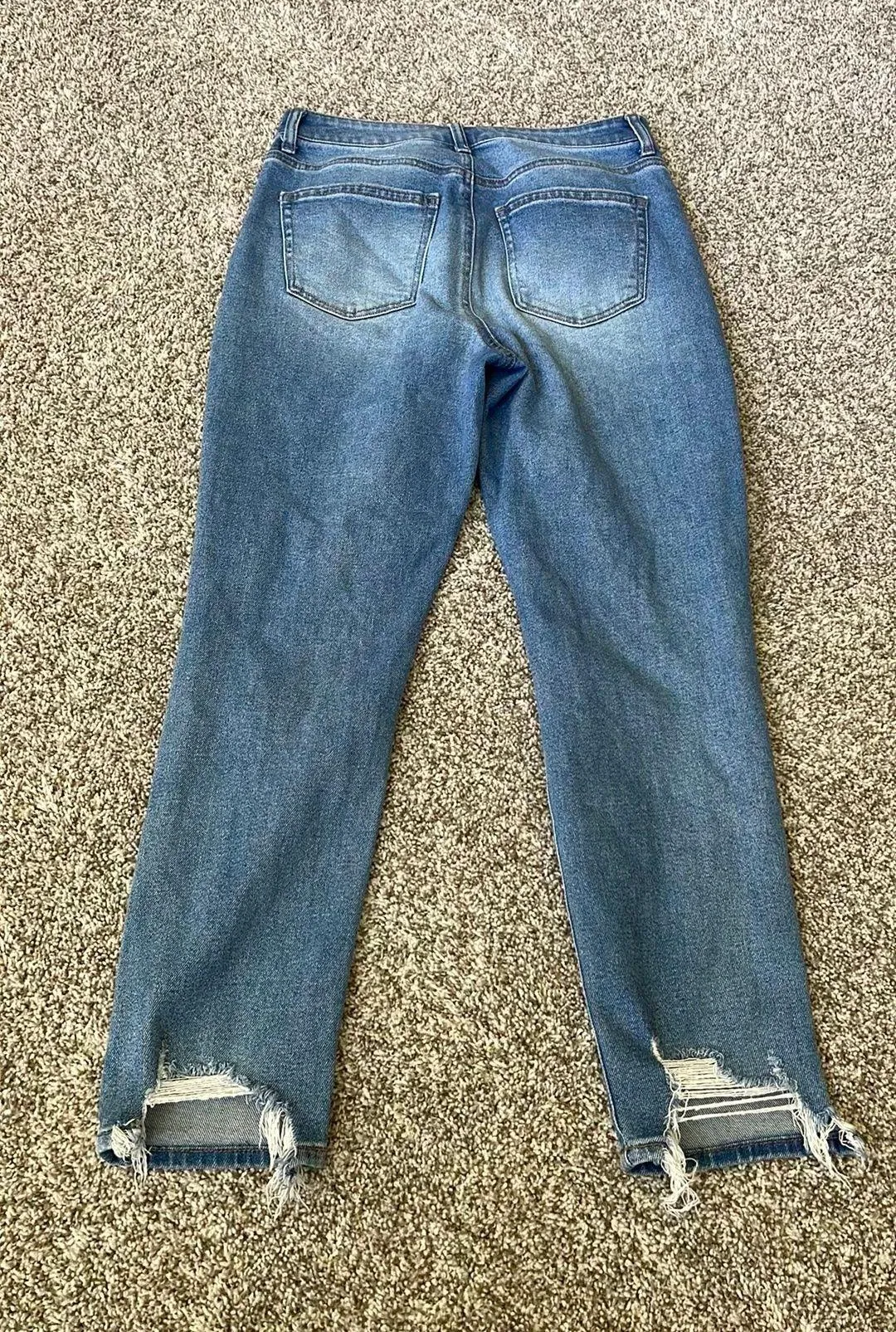 Jeans - Image 2