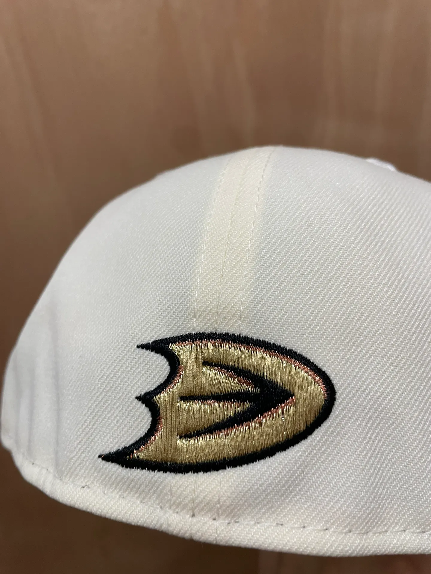 Myfitteds Anaheim ducks glow in the dark mask size 7 3/8 new era fitted brand new in store exclusive - Image 4