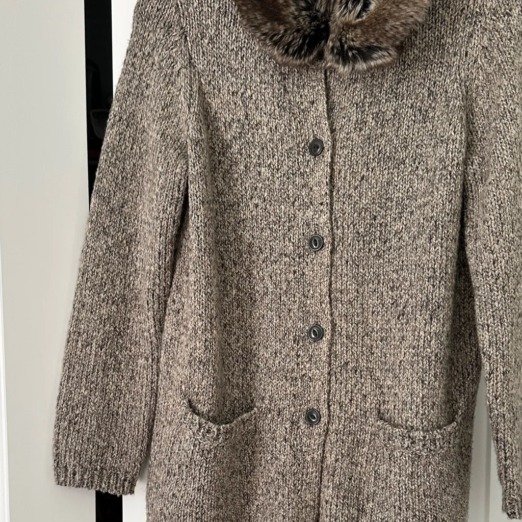 Brown Knit Coat with Faux Fur Collar - Image 2