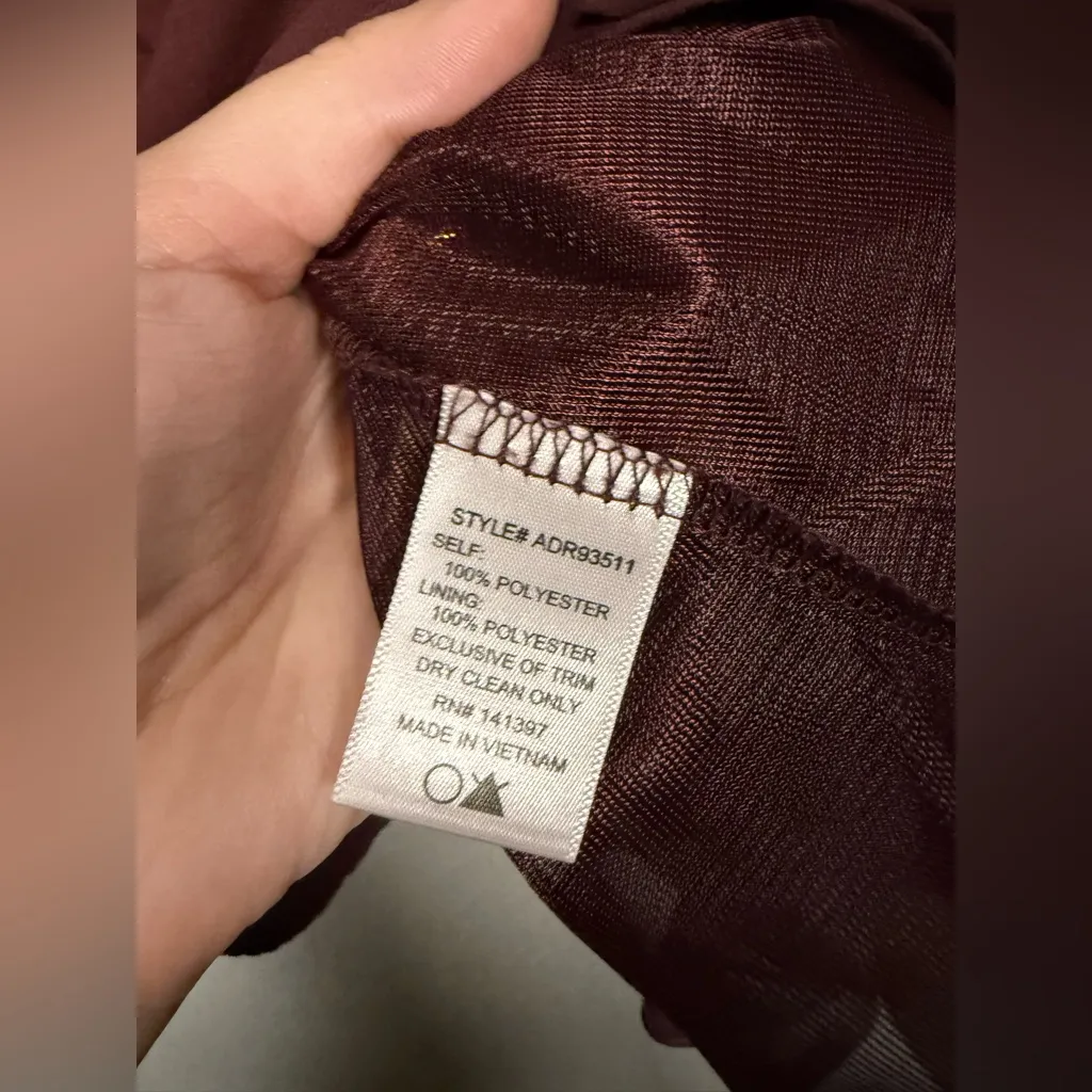 ASTR The Label Burgundy Bell Sleeve Lace V Neck Shift Dress - Image 8