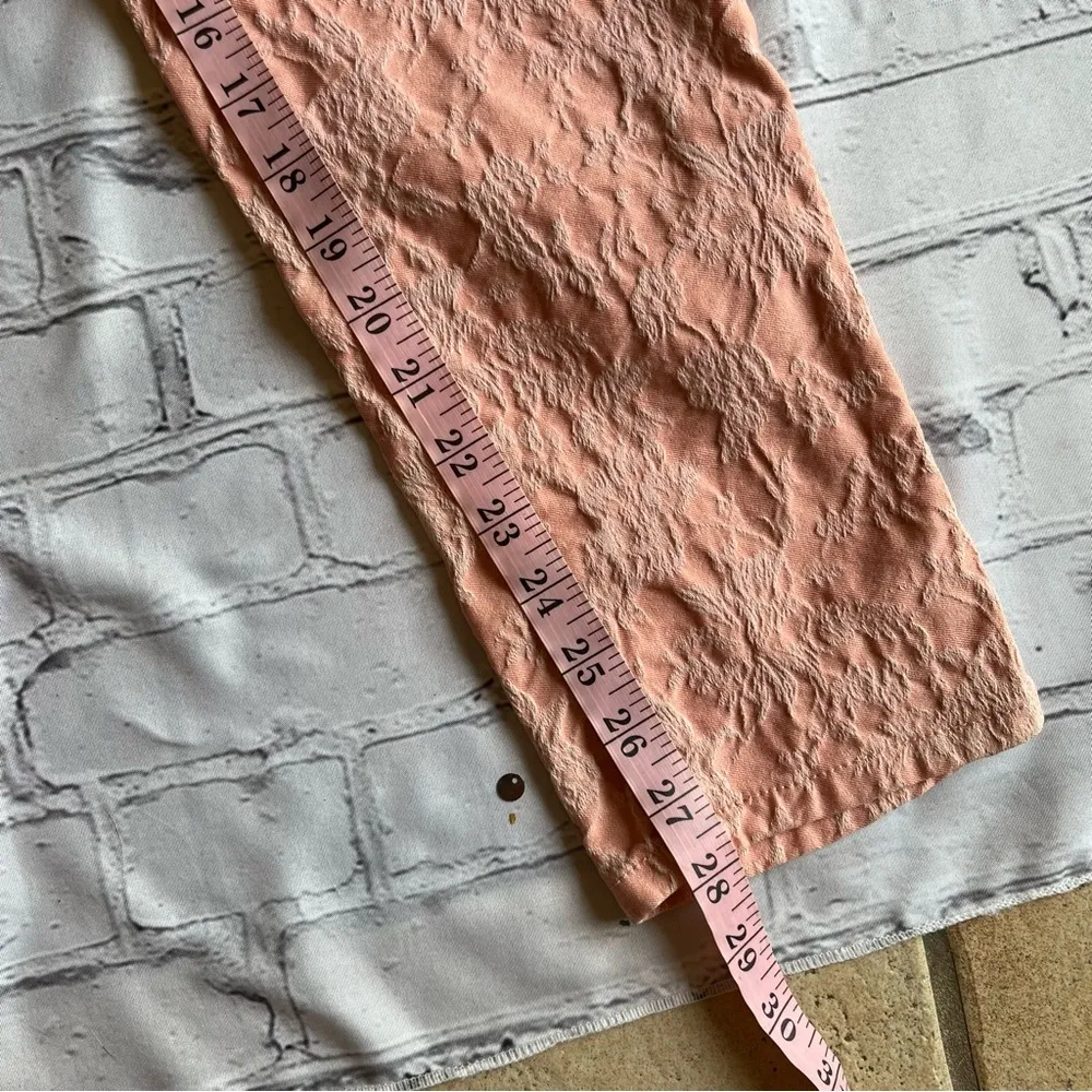 LC Lauren Conrad Coral Jacquard Pants 12 Casual Floral - Image 3