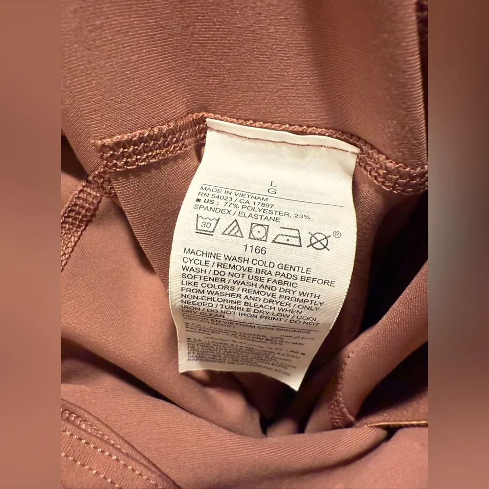 Old Navy Brown Women's Athletic Bodysuit Size Large‎ - Image 5