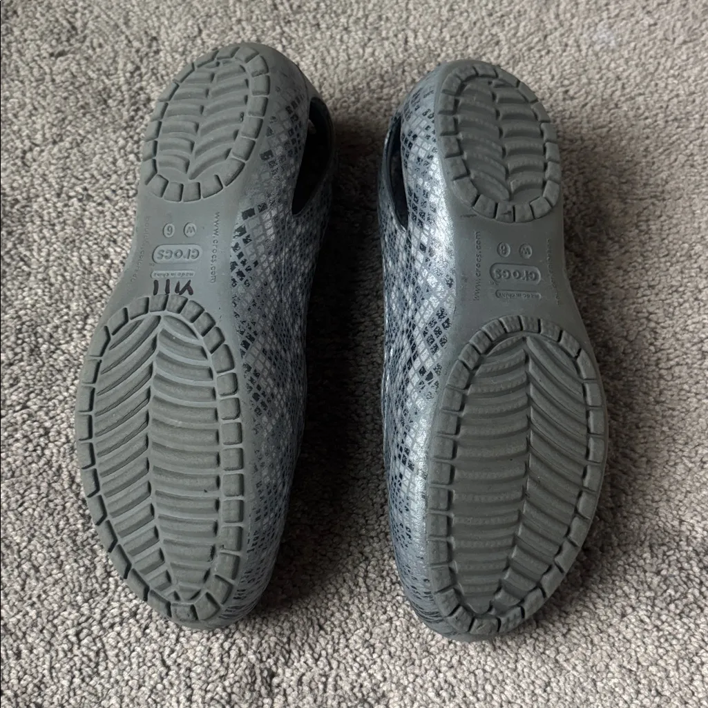 Crocs Kadee Snake Skin Print Ballet Flats SIZE 6 - Image 3
