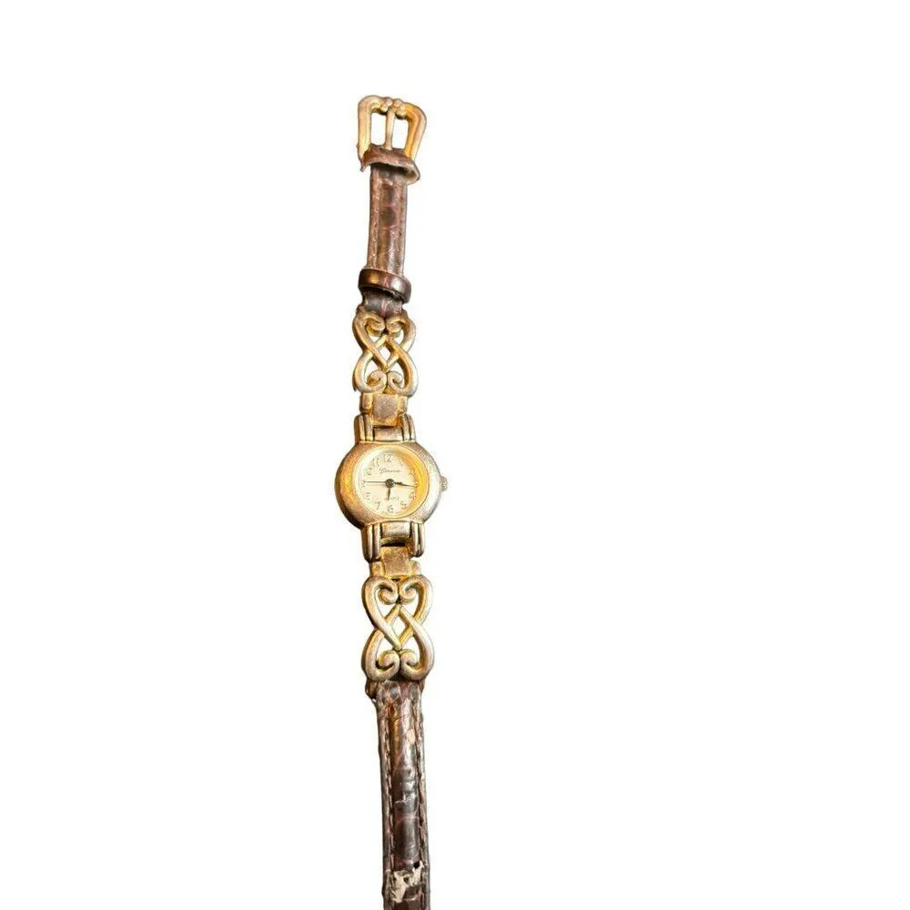 Vintage Geneva Women's Gold Watch With Intricate Band - Image 9