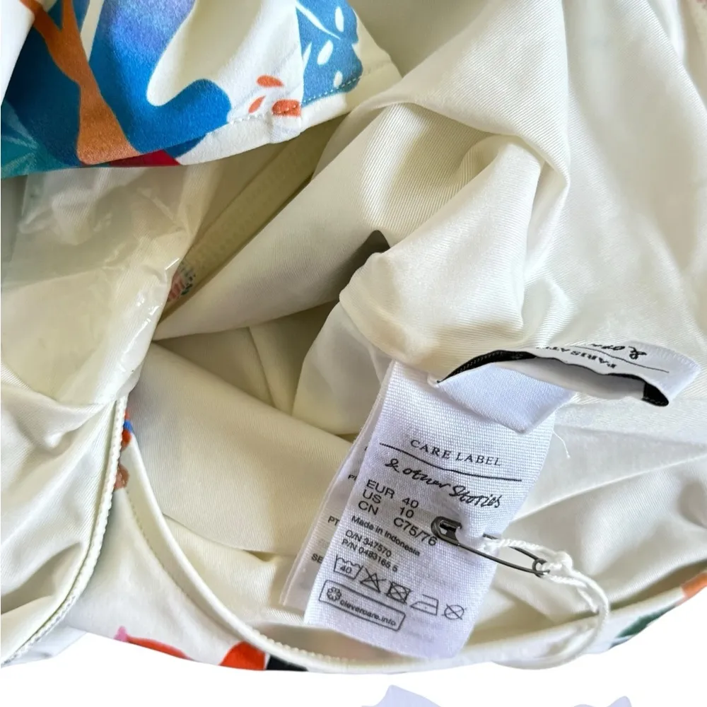 & Other Stories NEW One Shoulder Printed Swimsuit - Image 4