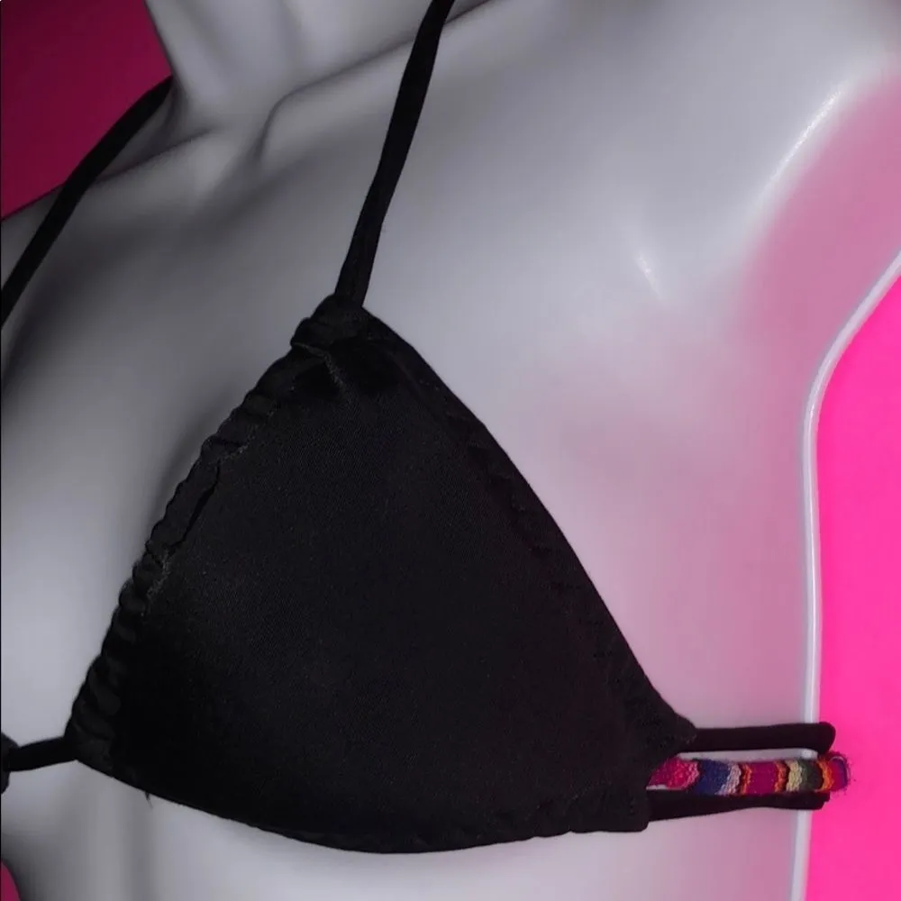 Solkissed‎ Triangle Bikini Top Black - Image 2