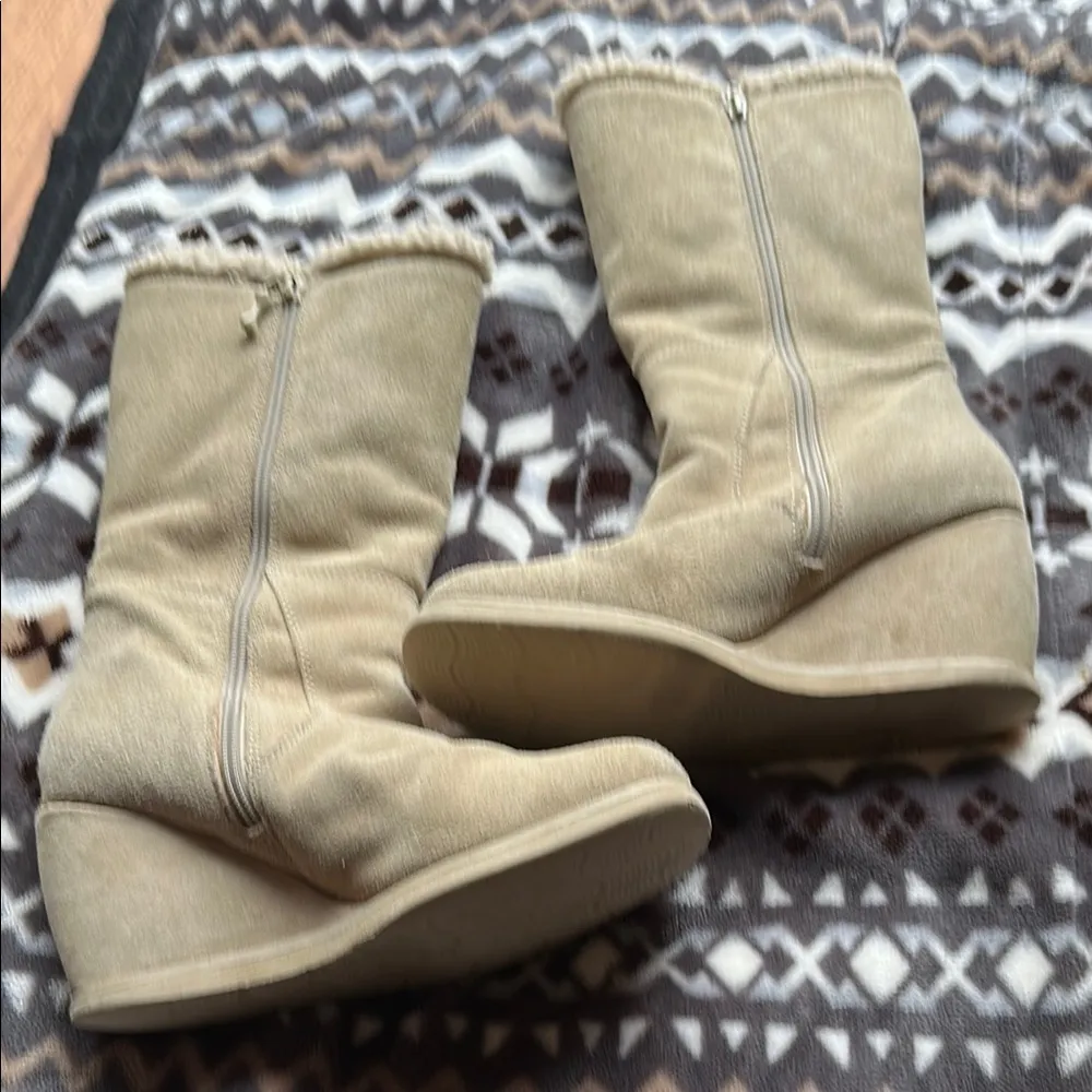 Rocket Dog Tan Winter Boots with Slouchy Design​ - Image 6