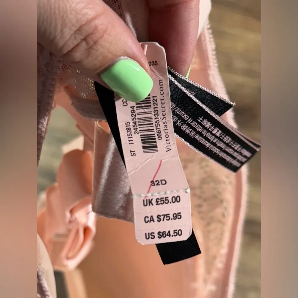 Victoria's Secret NWT Victoria’s Secret Dream Angels Pushup Bra - Image 5