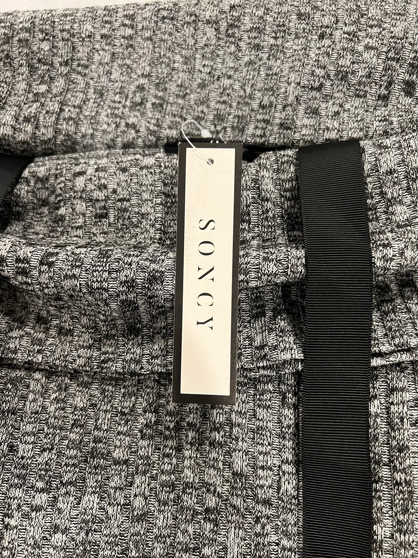 Soncy Gray Knit Sweater with Black Ties Top Size 18-20 Plus size  By - Image 5