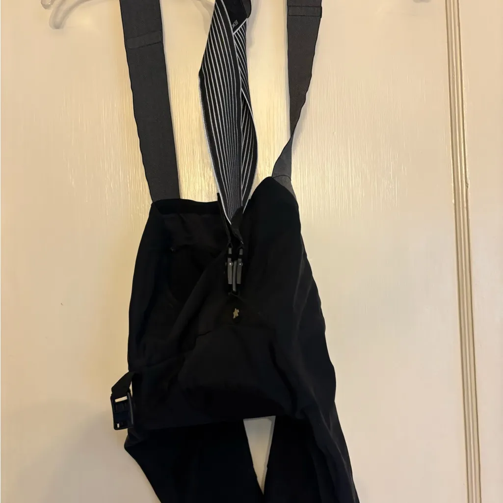 Black Cycling Shorts Assos Women's UMA GT C2 Bib Size undefined - Image 6