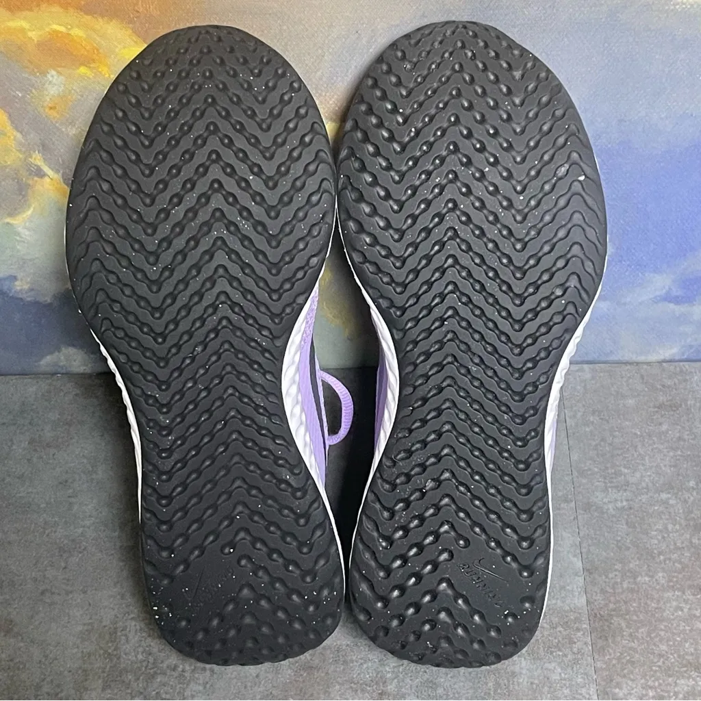 Nike Revolution 5 Women’s Lilac Running Shoes Size 8 - Image 16
