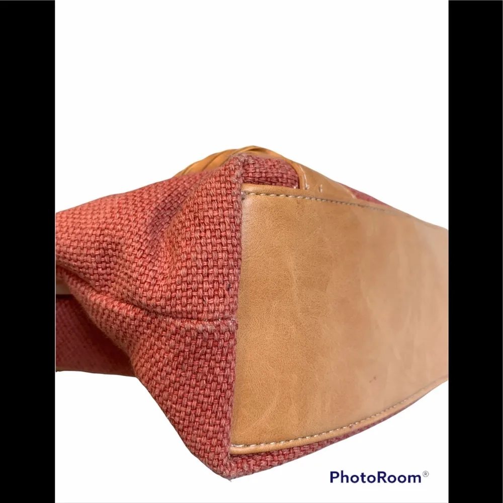 Stone Mountain Coral Fabric/Leather Shoulder Bag - Image 9