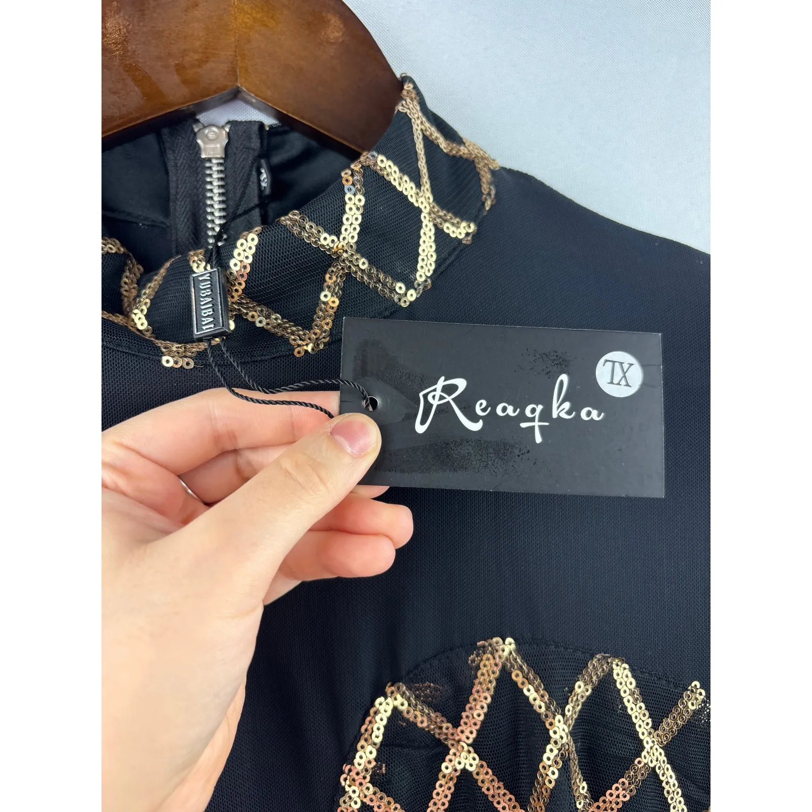 Women’s Reaqka XL Black Mesh Long Sleeve Mockturtleneck Dress w/ Gold Sequins - Image 5