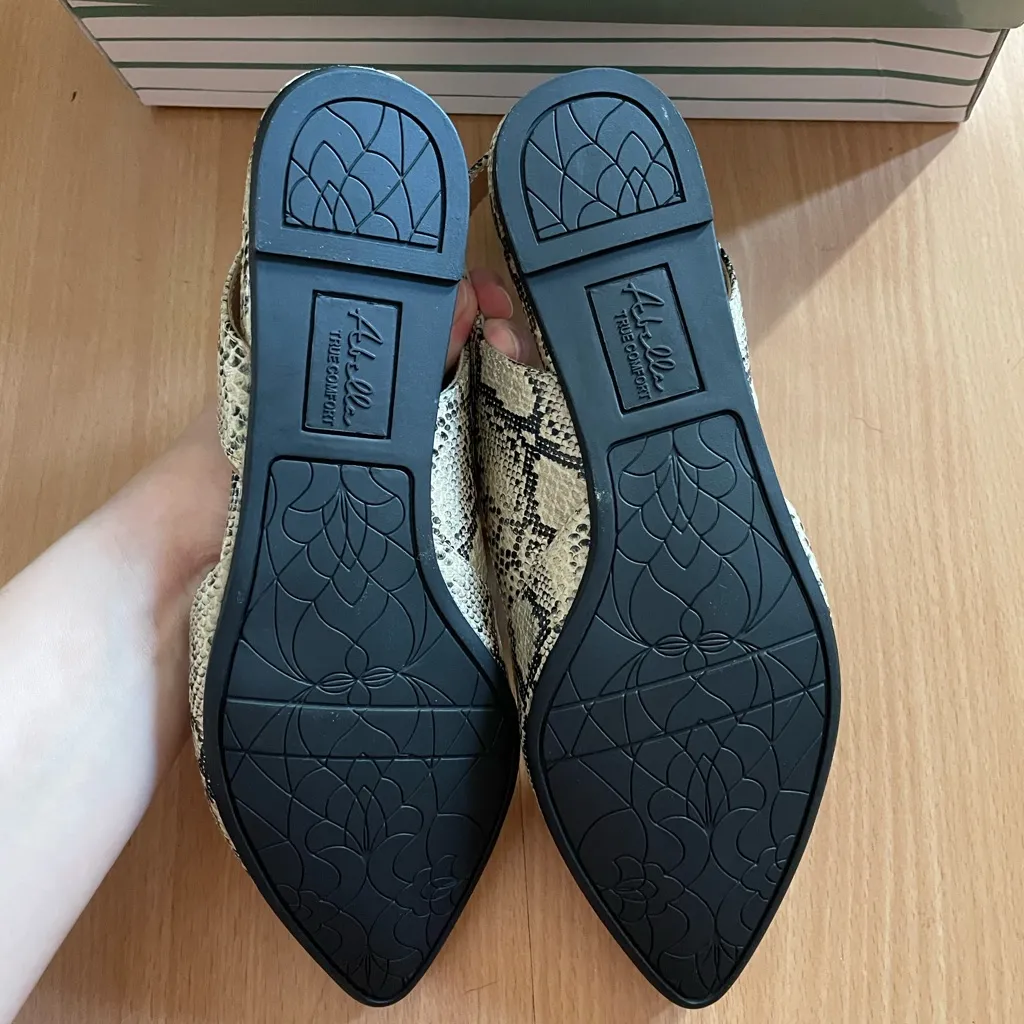Abella Beige Snakeskin Slingback Flats Black Size 6 - Image 6
