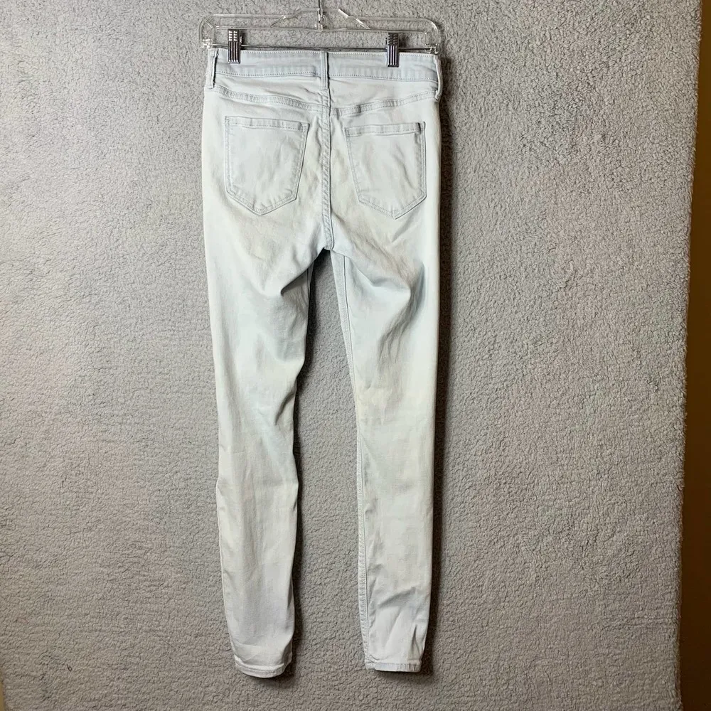 Old Navy Jeans Womens 2 Rockstar Mid-Rise Light Wash‎ Distressed Holes - Image 2