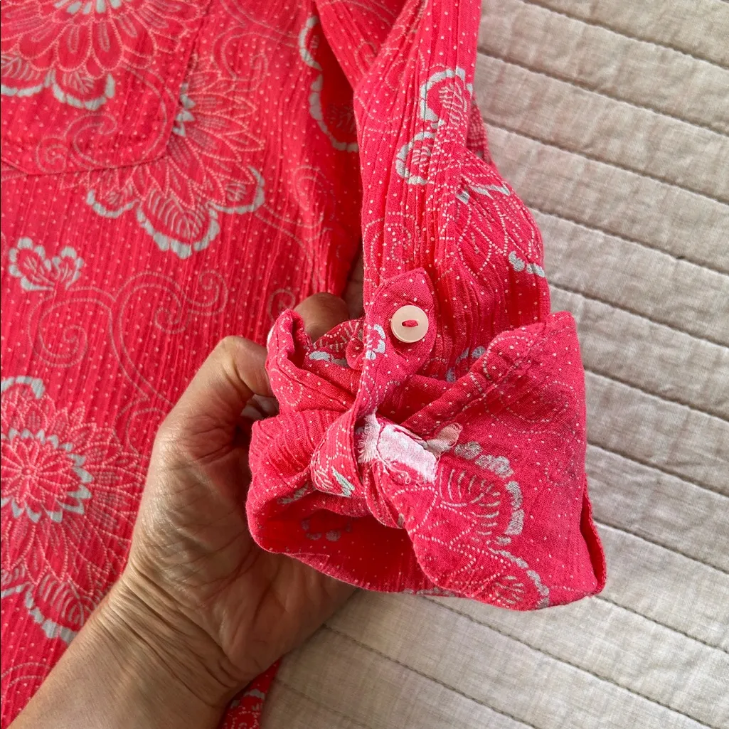 Carve designs Dylan pink coral floral organic cotton pop over blouse top M - Image 9