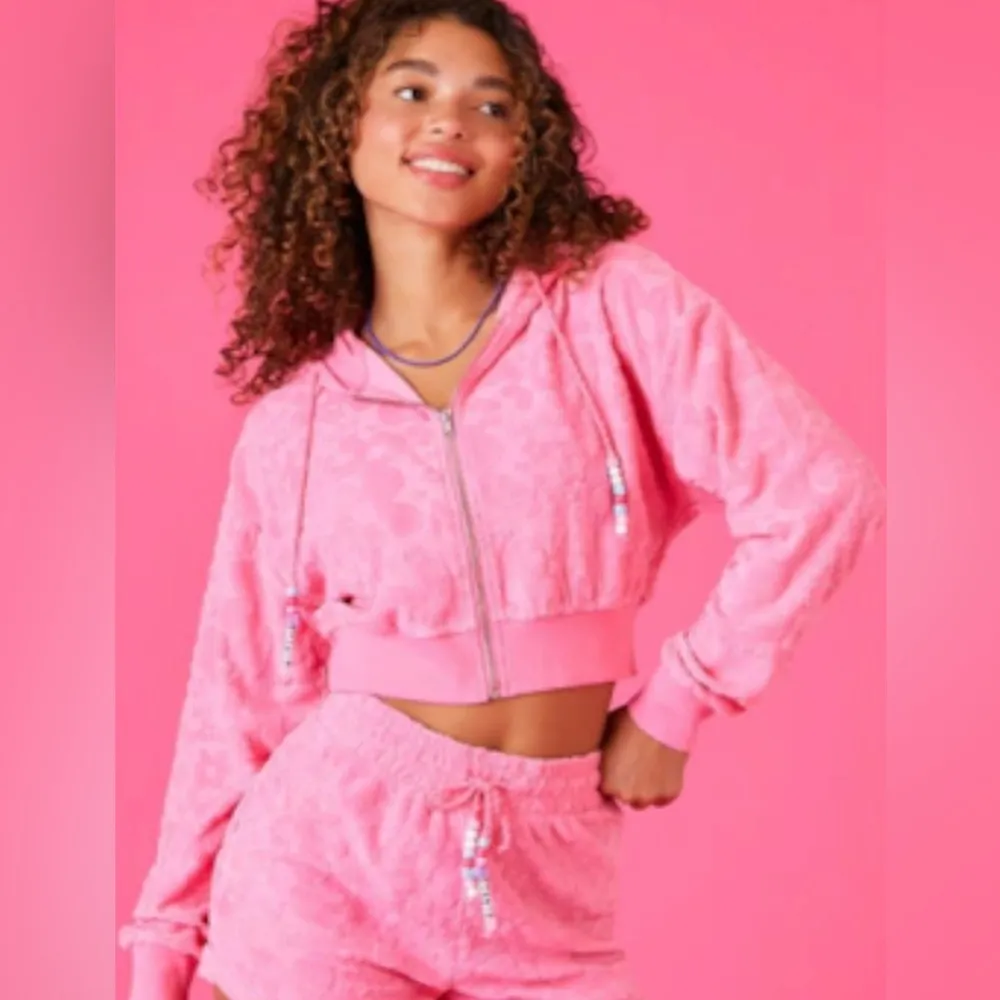 BARBIE x Forever 21 terry jacquard floral cropped full zip hoodie, pink, L, NWT Pink Size L - Image 6