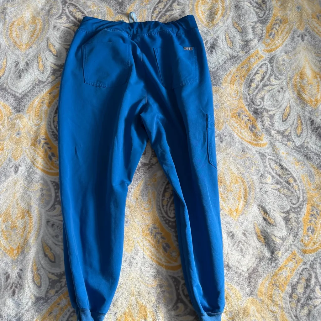 FIGS  cobalt blue scub joggers size large - Image 5