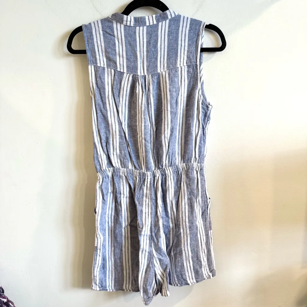 Kelly Reneé Striped Linen Blend Romper Blue Size M - Image 3