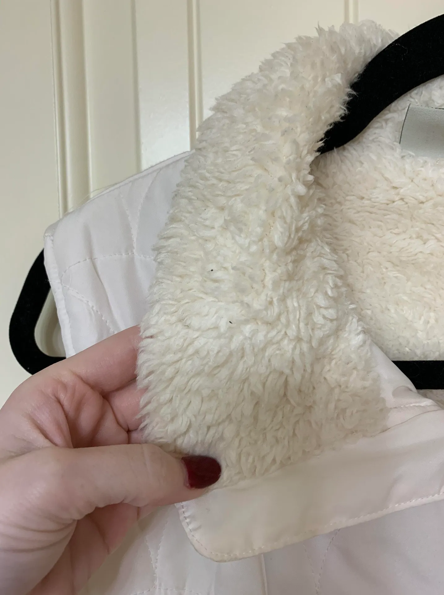 Mountain Lake Sherpa Vest Tan Size L - Image 5