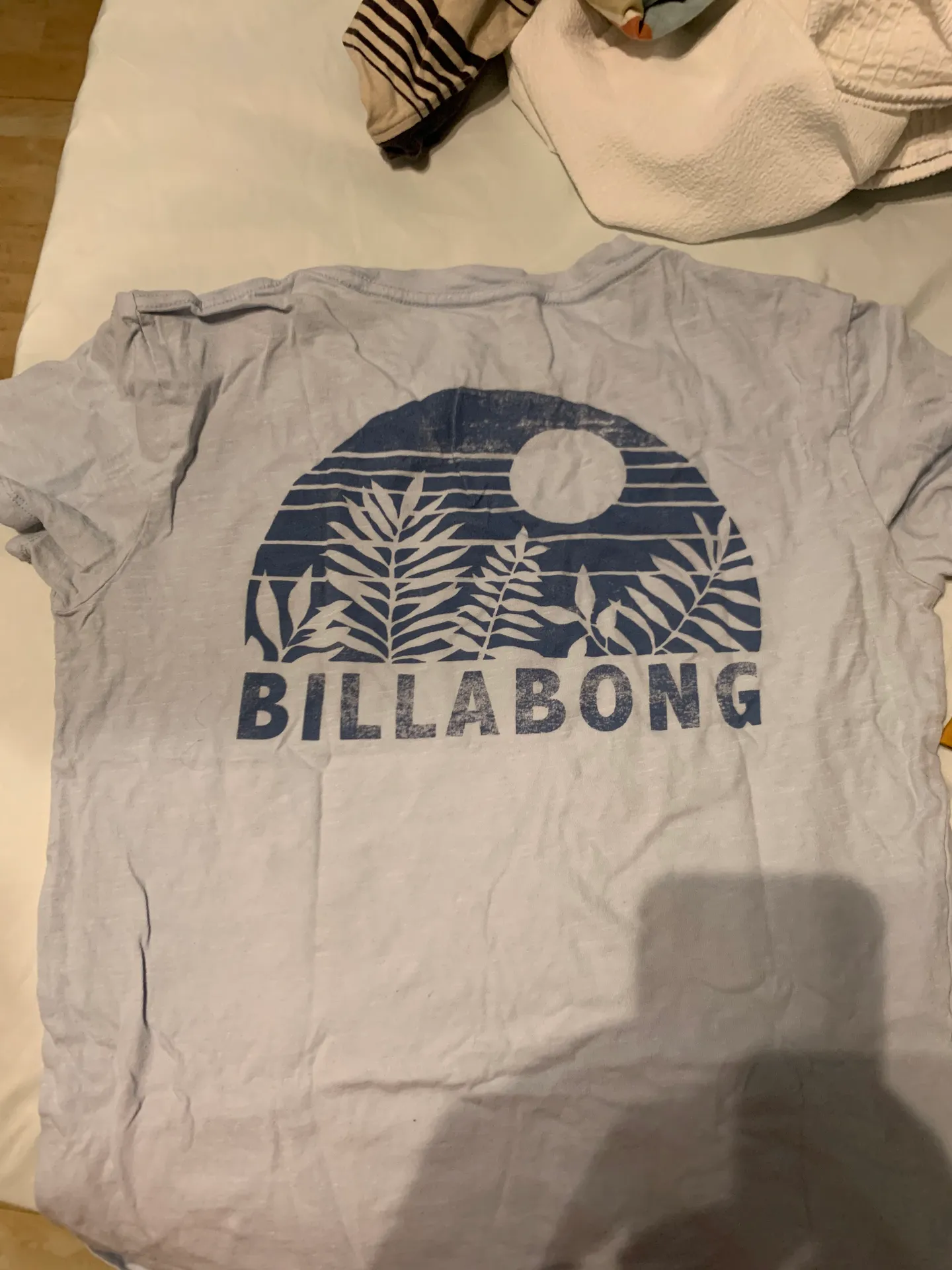 Billabong Women Tshirt - Image 2