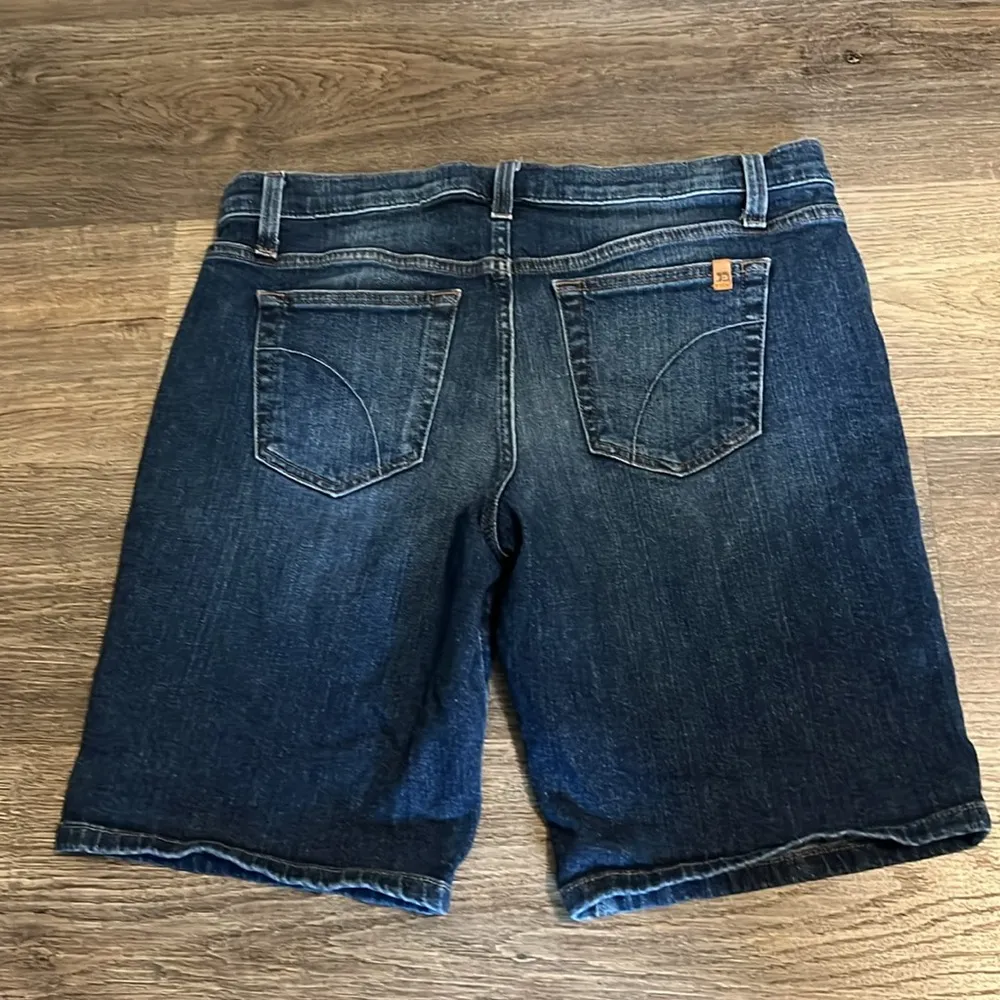 Joe’s Women’s Long Classic Blue Denim Jean Shorts 28 - Image 2