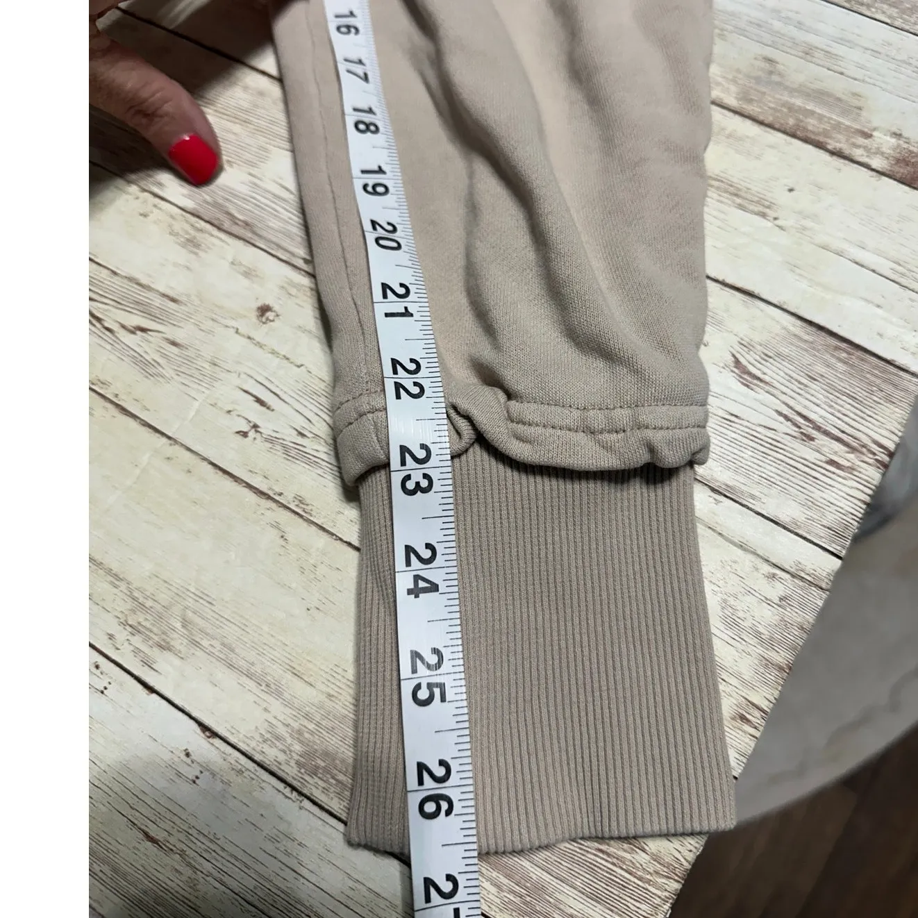 Gymshark Joggers Sweatpants Women's Size Small Drawstring Beige Athletic Pants - Image 6