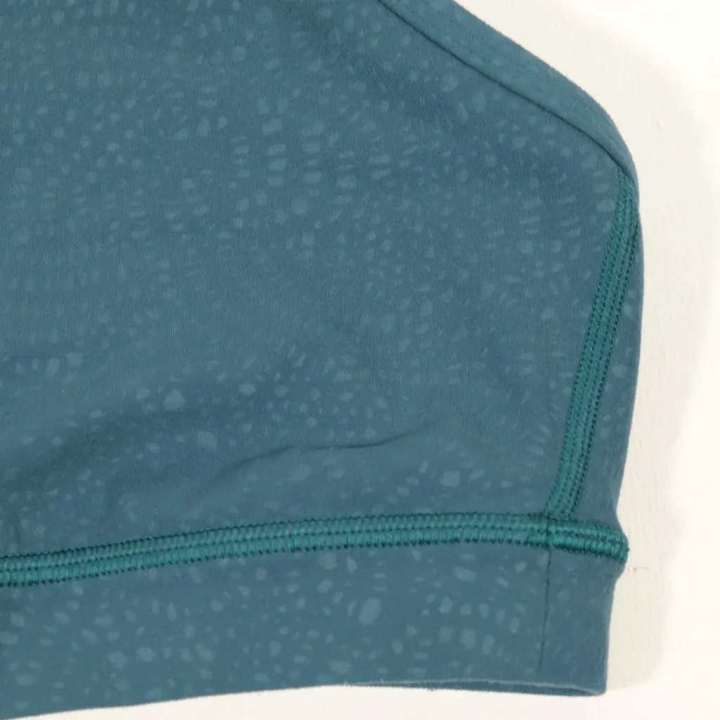 EUC Lululemon Flow Y Bra Size 12 Nulu *Light Support, B/C Cup - Image 4