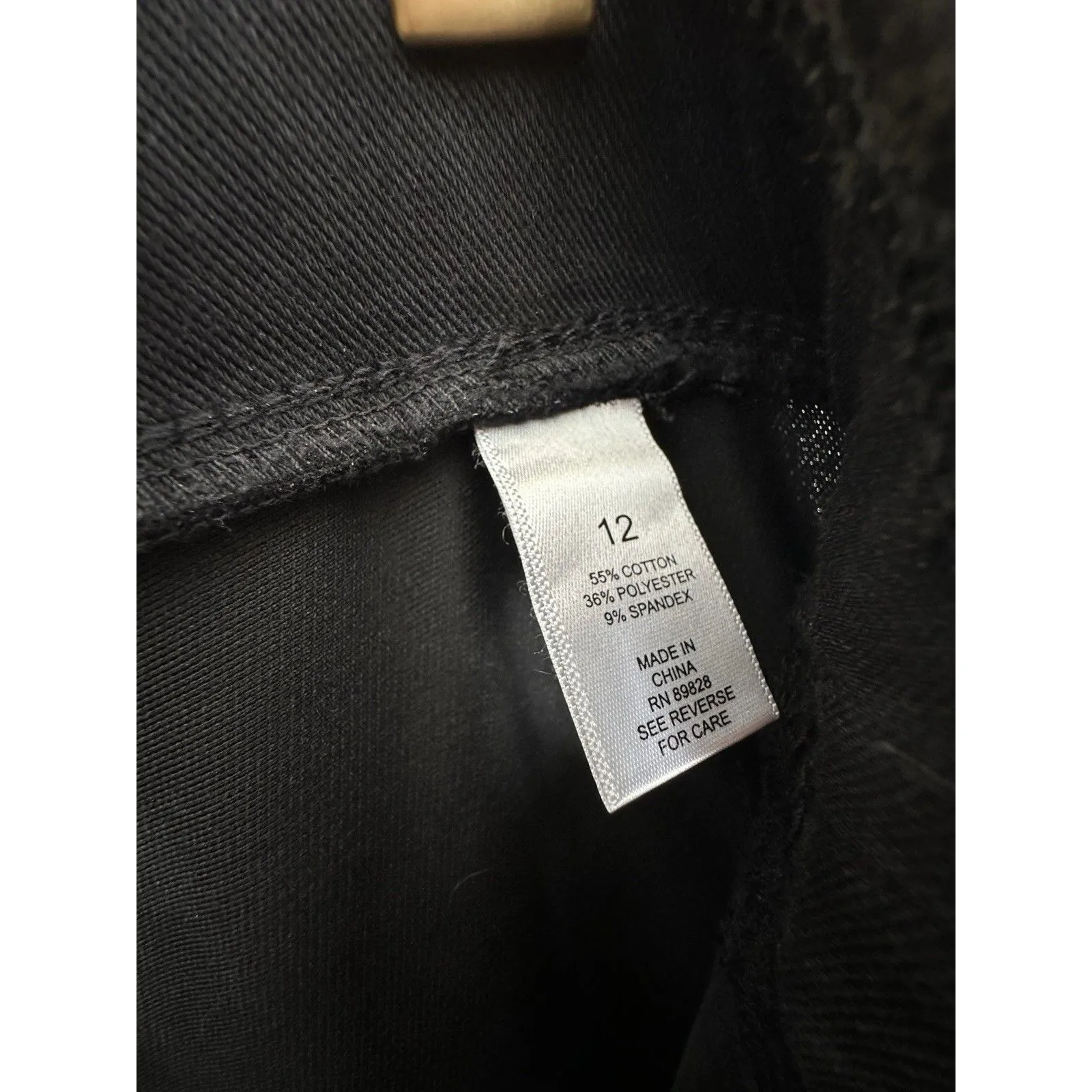 LOGO by Lori Goldstein Black Cropped Joggers (soft Knit Material) Size 12 L - Image 8