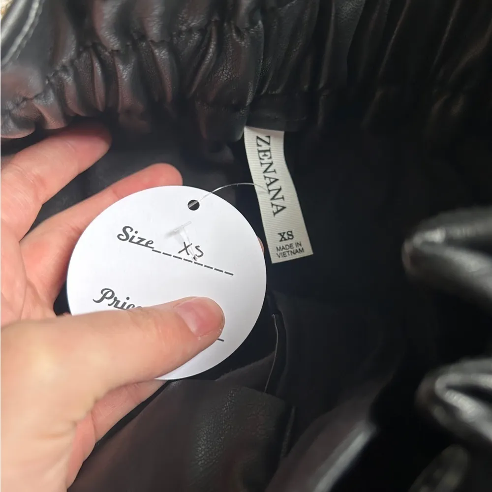 🦋 NWT Zenana Faux Leather High Waist Shorts Casual Concert Party Holiday XS - Image 3