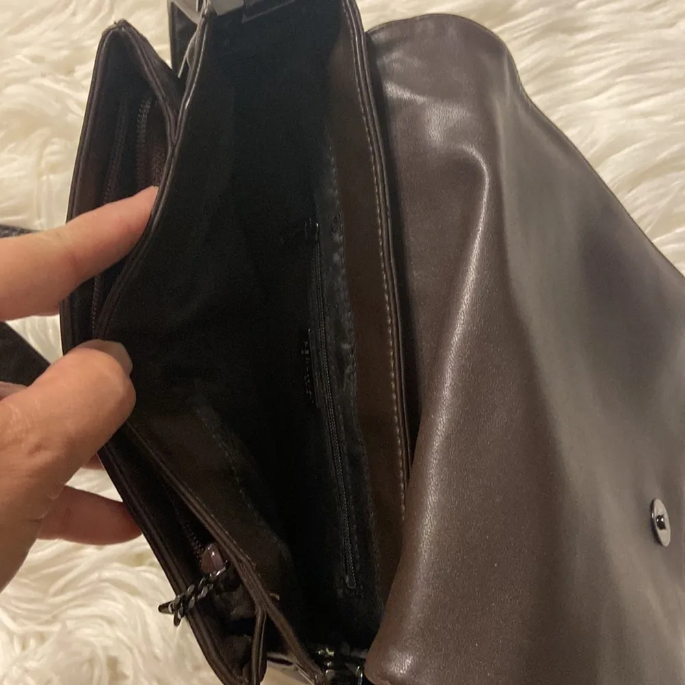 Perlina Brown Crossbody size long 9”  wide 7” excellent condition - Image 7