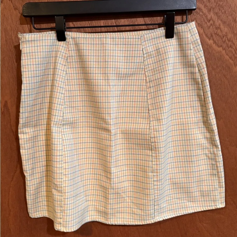 Urban Outfitters yellow Plaid Mini Skirt size M - Image 8