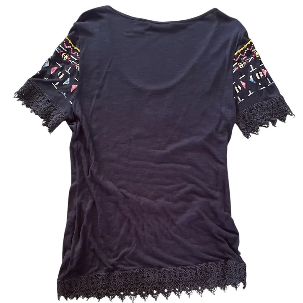 Desigual Damen Black Embroidered Short Sleeve T-Shirt Medium - Image 3
