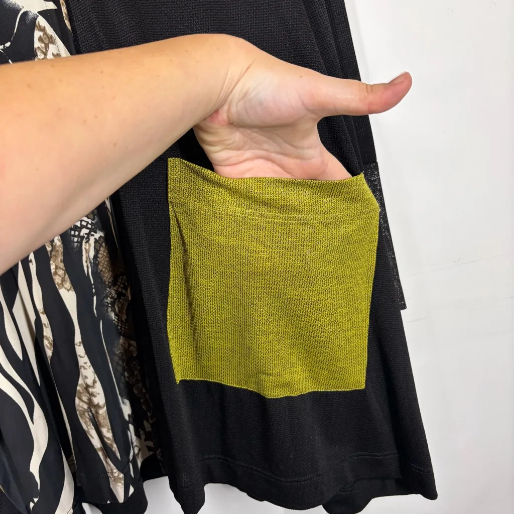 Alembika Button Down Blouse Top Size 4 or US 12/14 Black - Image 4