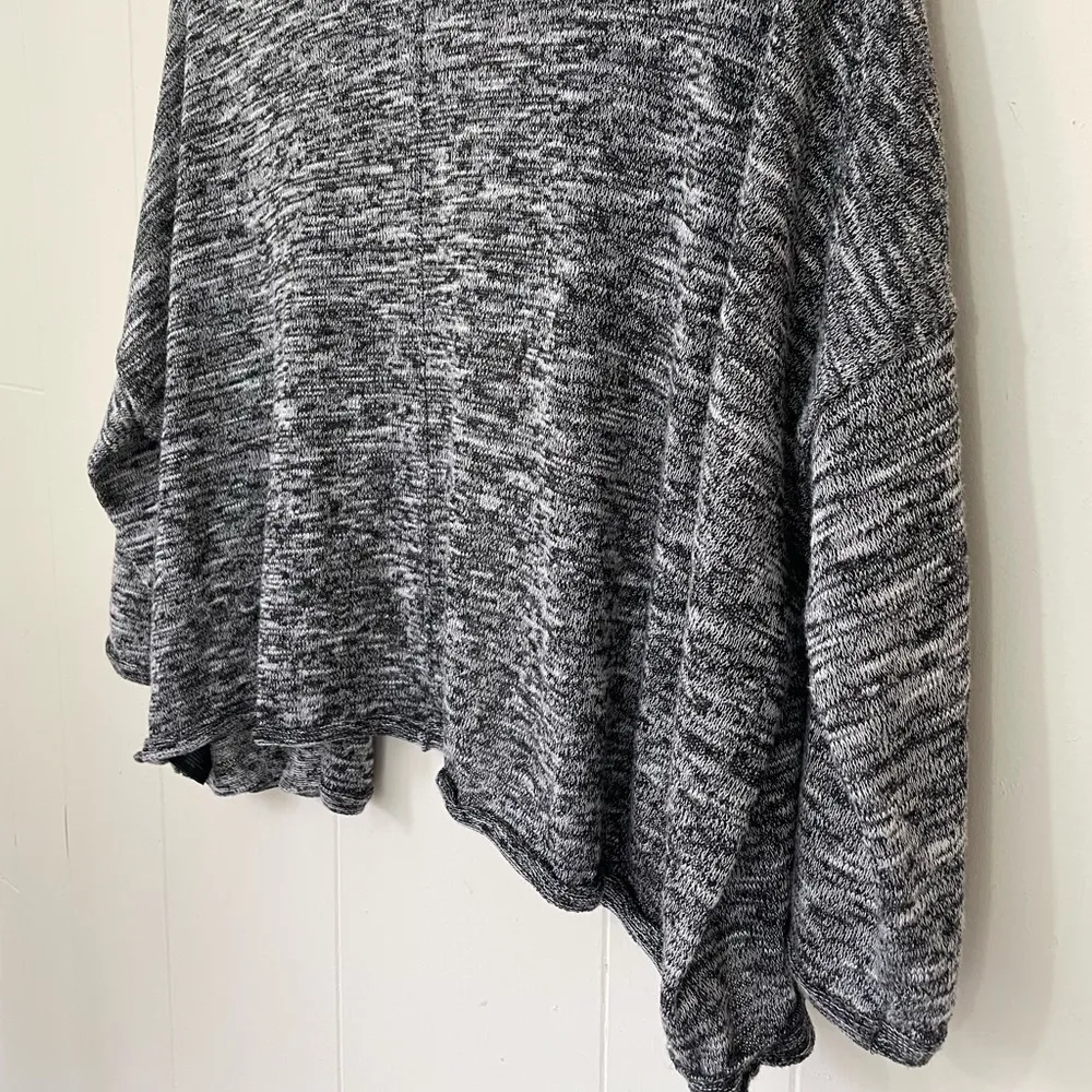 H&M Divided Black White Marled 1/2 Sleeve Open Front Cardigan Shrug ~ Size S - Image 6