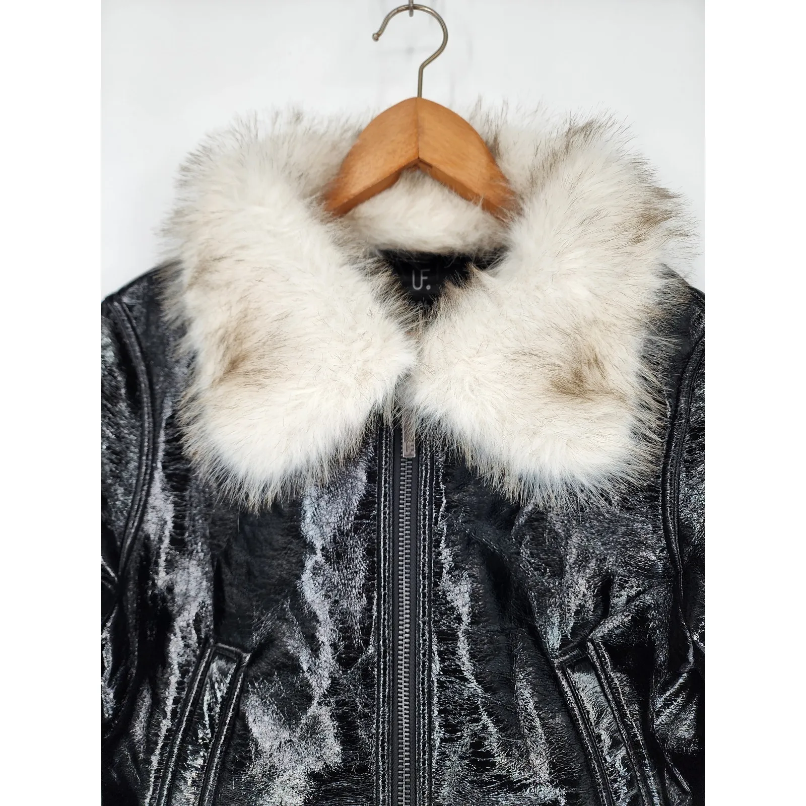 Unreal Fur Black Wet Look Aviator Jacket Faux Leather & Fur Collar Women’s XL - Image 4