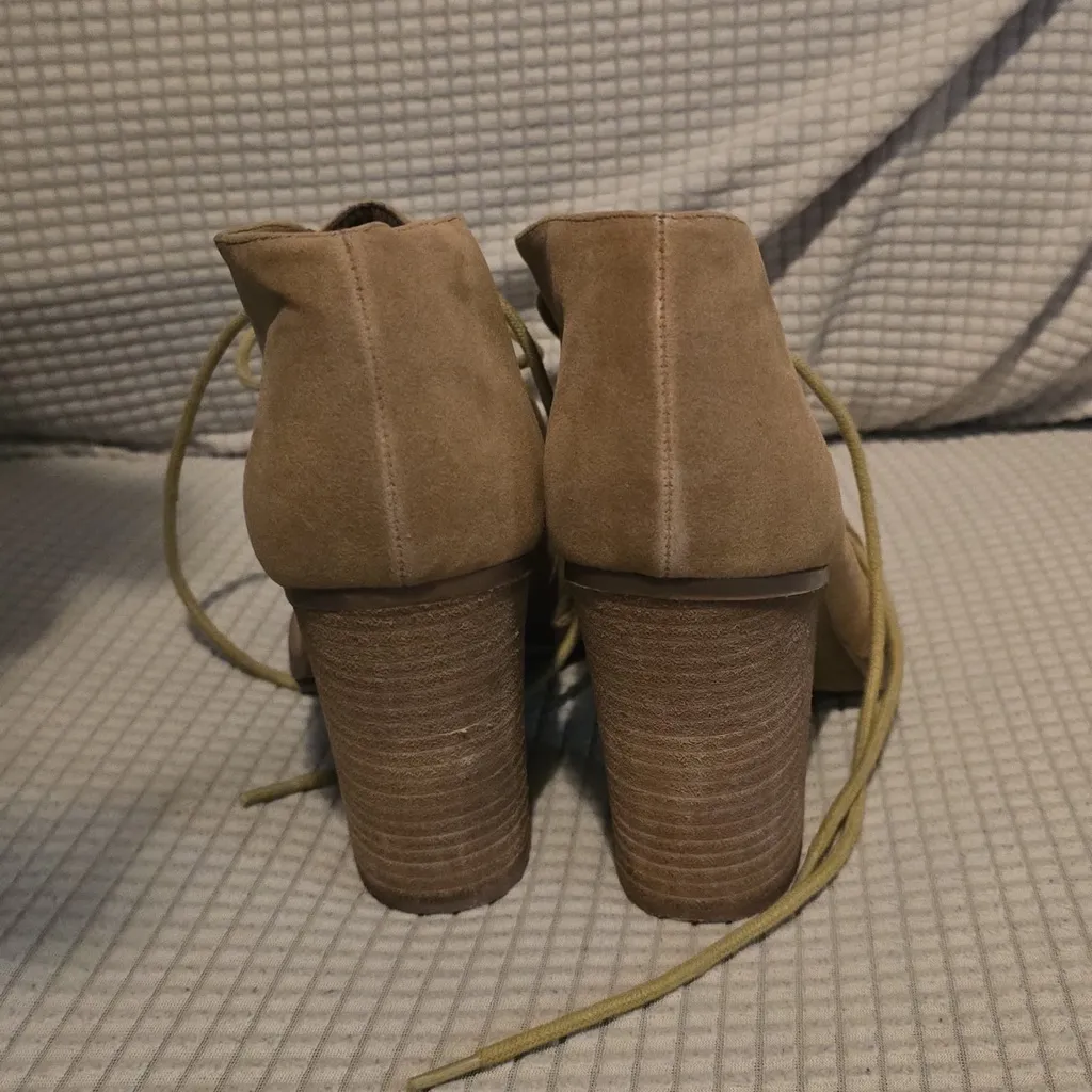 Chinese Laundry Tan Suede Boots - Image 4